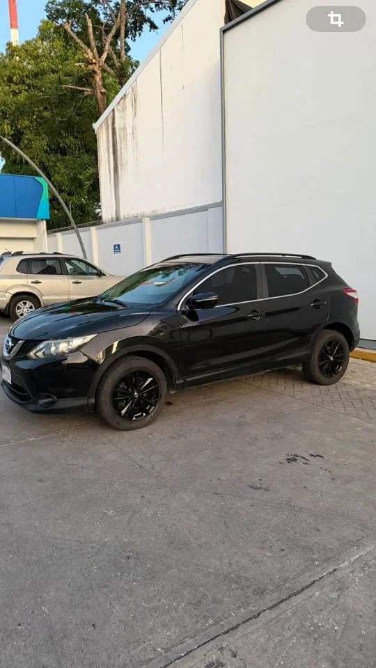 Nissan Qashqai - Image 1