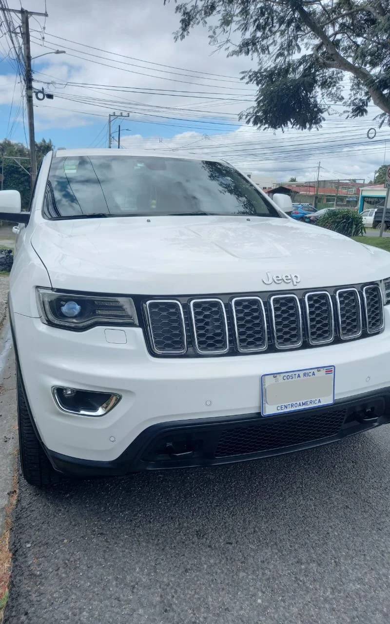 2017 Jeep Grand Cherokee Laredo