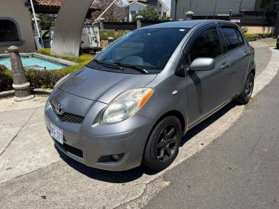 Toyota Yaris - Image 3