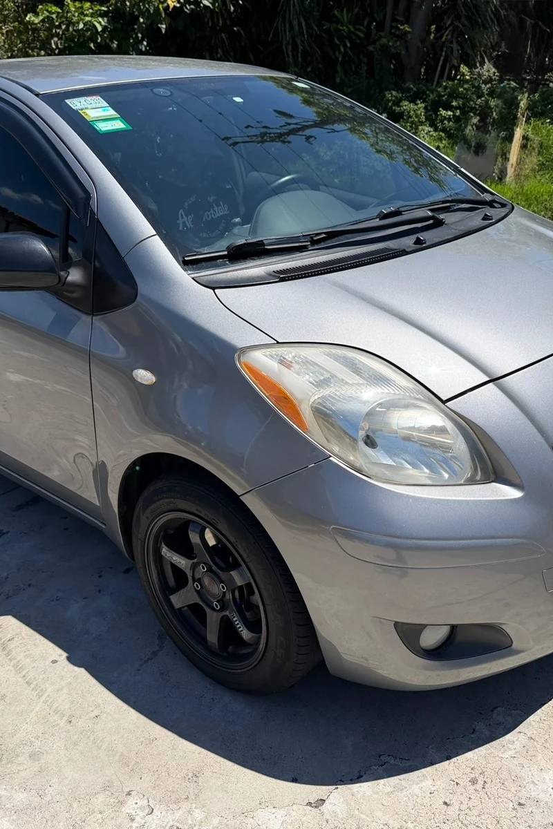 2011 Toyota Yaris