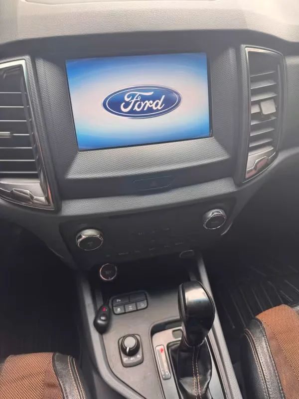 Ford Ranger Wildtrak - Image 4