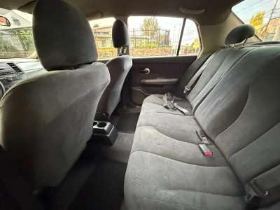 Nissan Tiida - Image 6