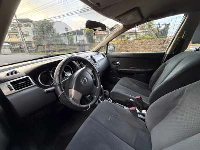 Nissan Tiida - Image 7
