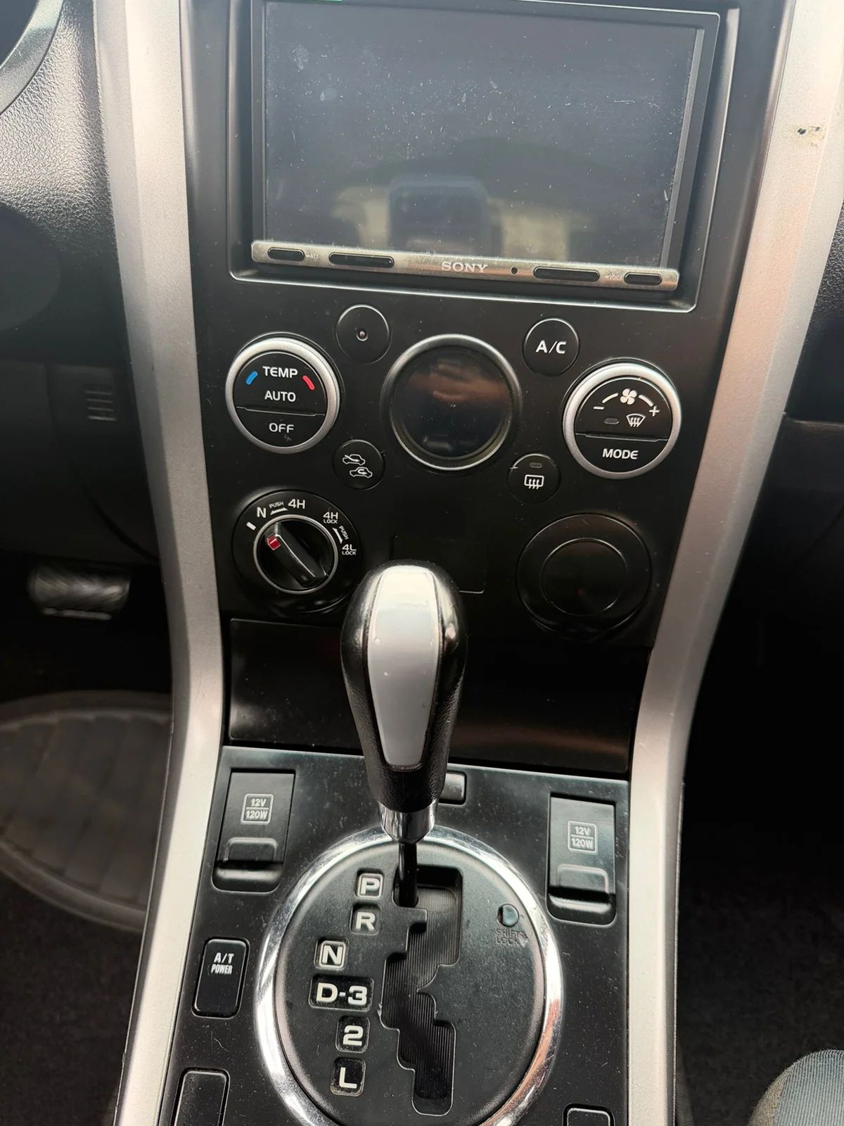 Suzuki Grand Vitara - Image 9