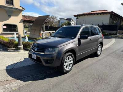 Suzuki Grand Vitara - Image 1