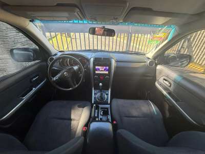 Suzuki Grand Vitara - Image 10