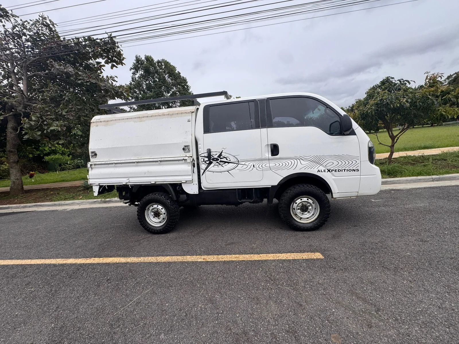 Kia K2500 - Image 4