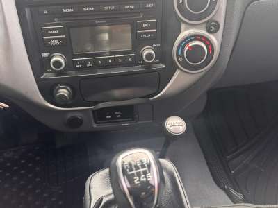 Kia K2500 - Image 9