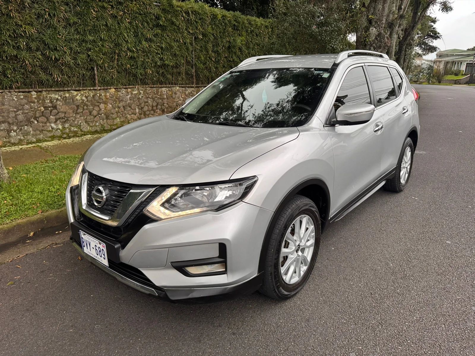 Nissan X-Trail - Image 2