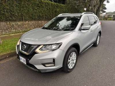 Nissan X-Trail - Image 2