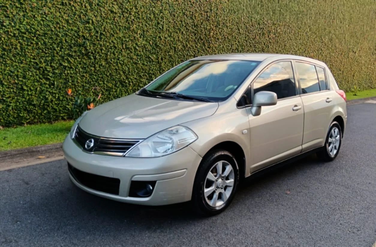 Nissan Tiida - Image 1