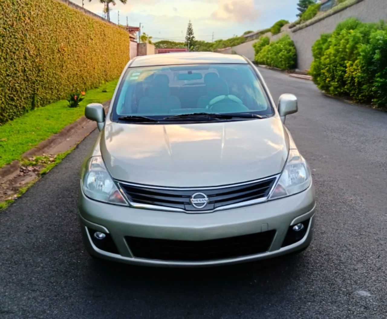 Nissan Tiida - Image 2