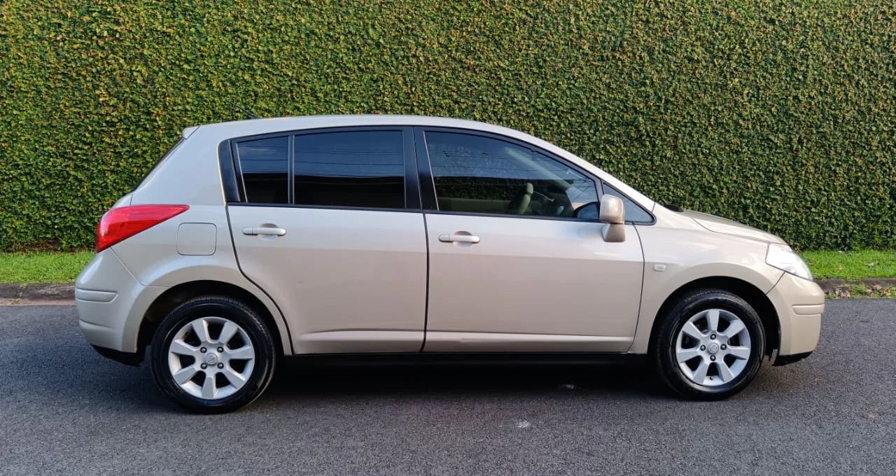 Nissan Tiida - Image 6