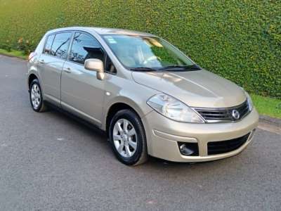 Nissan Tiida - Image 8