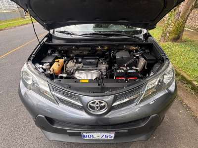 Toyota RAV4 - Image 4
