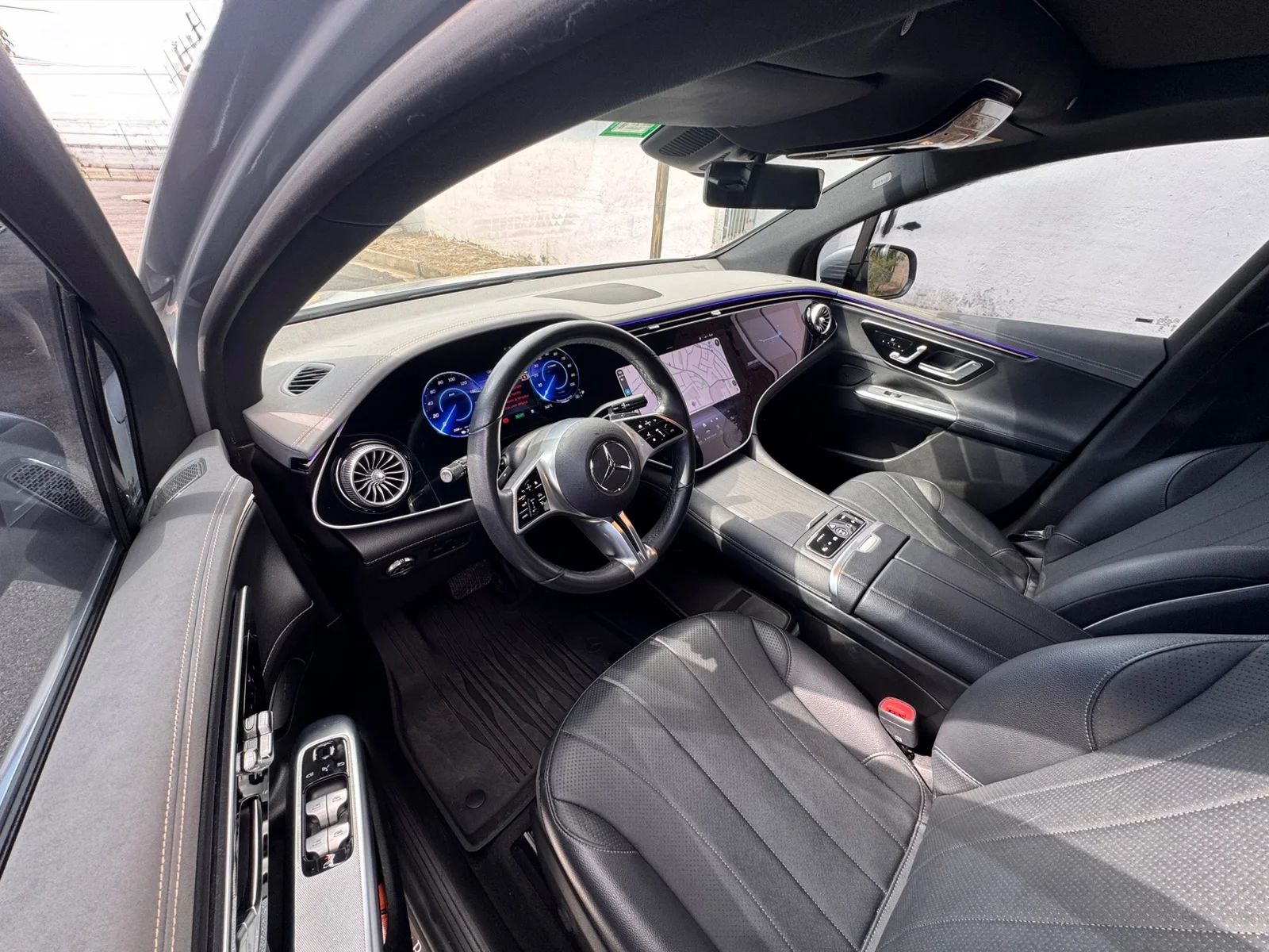 Mercedes-Benz EQE SUV 350+ - Image 6