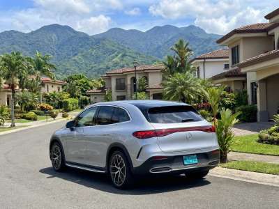 Mercedes-Benz EQE SUV 350+ - Image 3