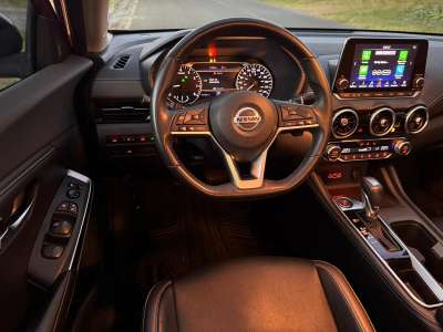 Nissan Sentra - Image 4