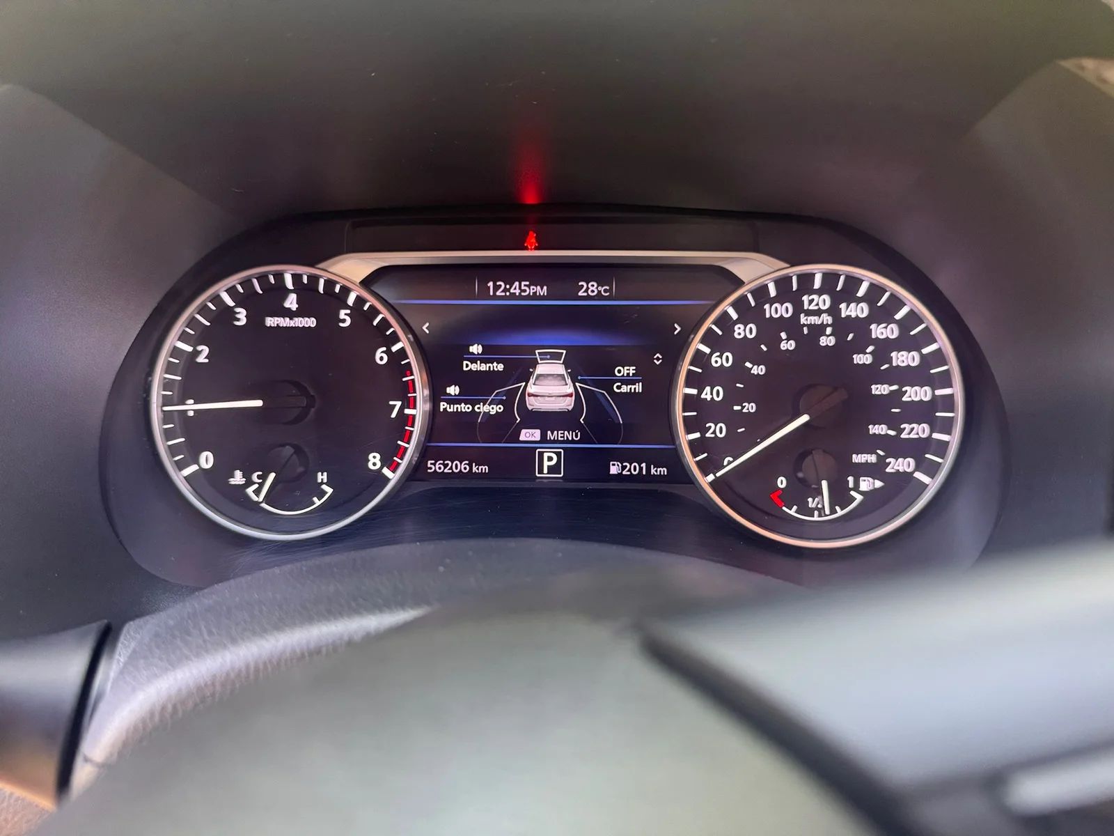 Nissan Sentra - Image 8