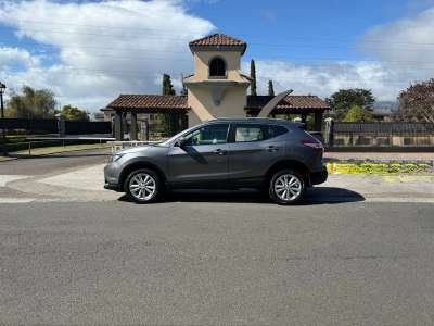 Nissan Qashqai - Image 1