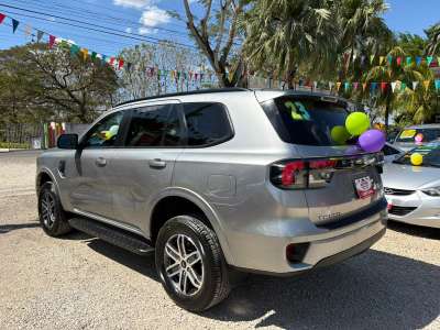 Ford Everest - Image 3