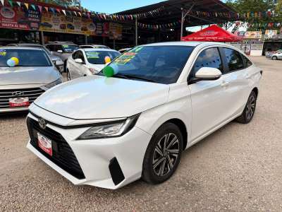 Toyota Yaris - Image 1