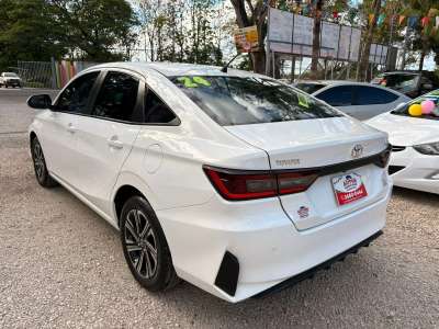 Toyota Yaris - Image 3