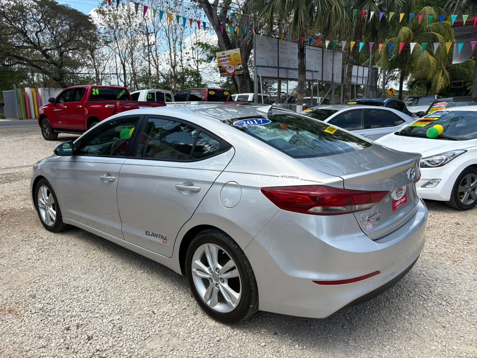 Hyundai Elantra - Image 3