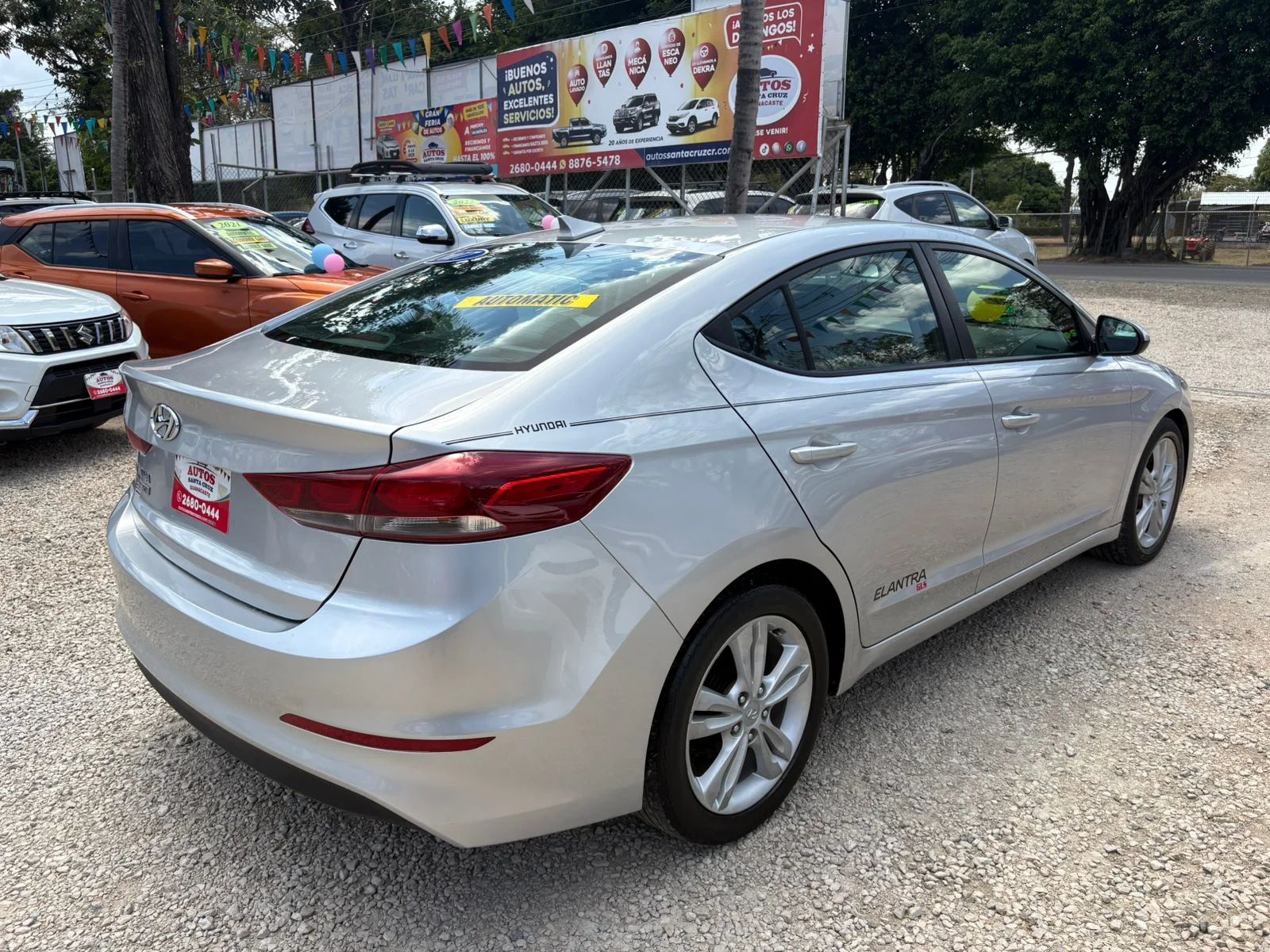 Hyundai Elantra - Image 4