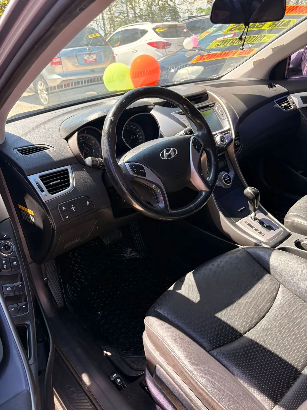 Hyundai Avante - Image 5