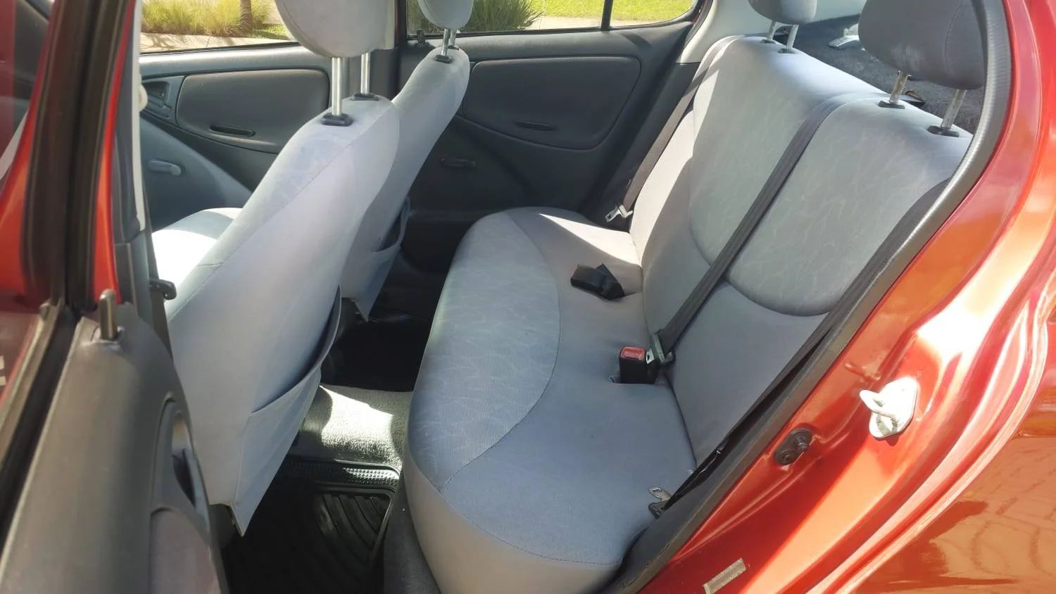 Toyota Echo - Image 2