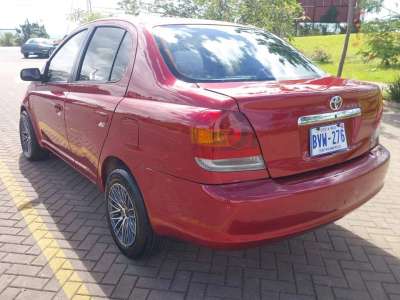 Toyota Echo - Image 4