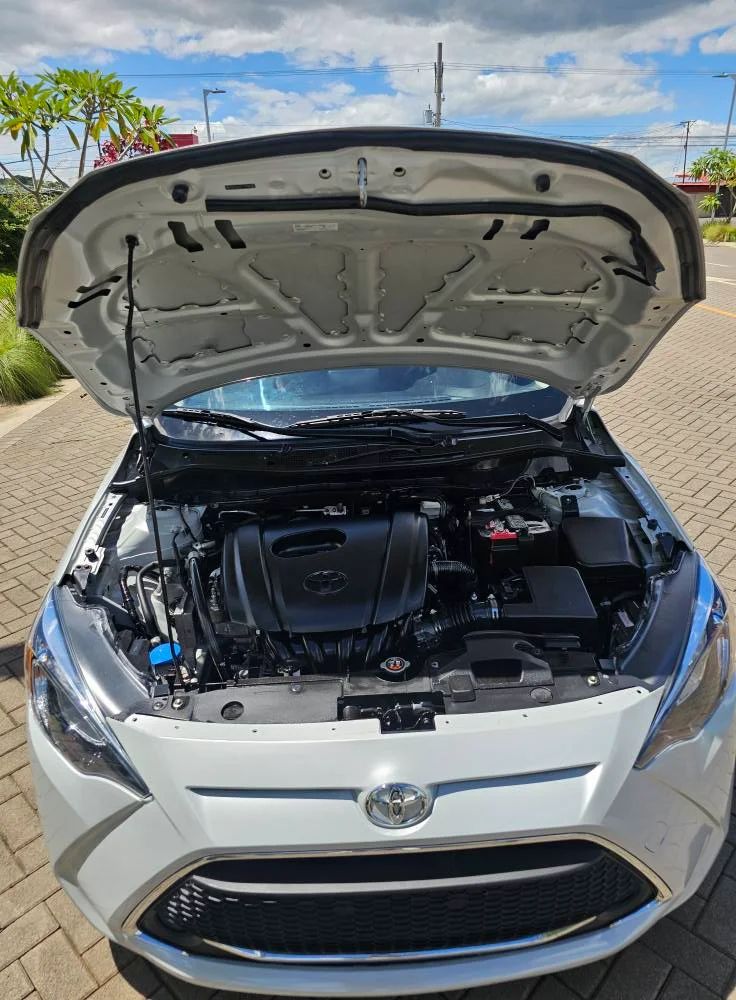Toyota Yaris - Image 4
