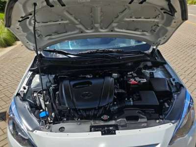 Toyota Yaris - Image 4