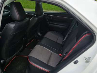 Toyota Corolla - Image 8