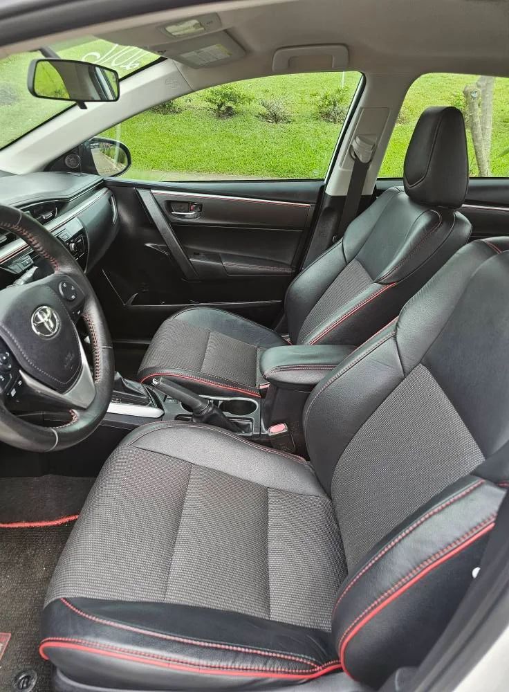 Toyota Corolla - Image 11