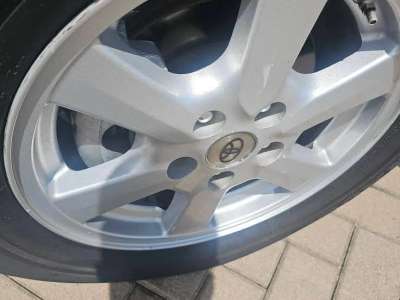 Toyota RAV4 - Image 8