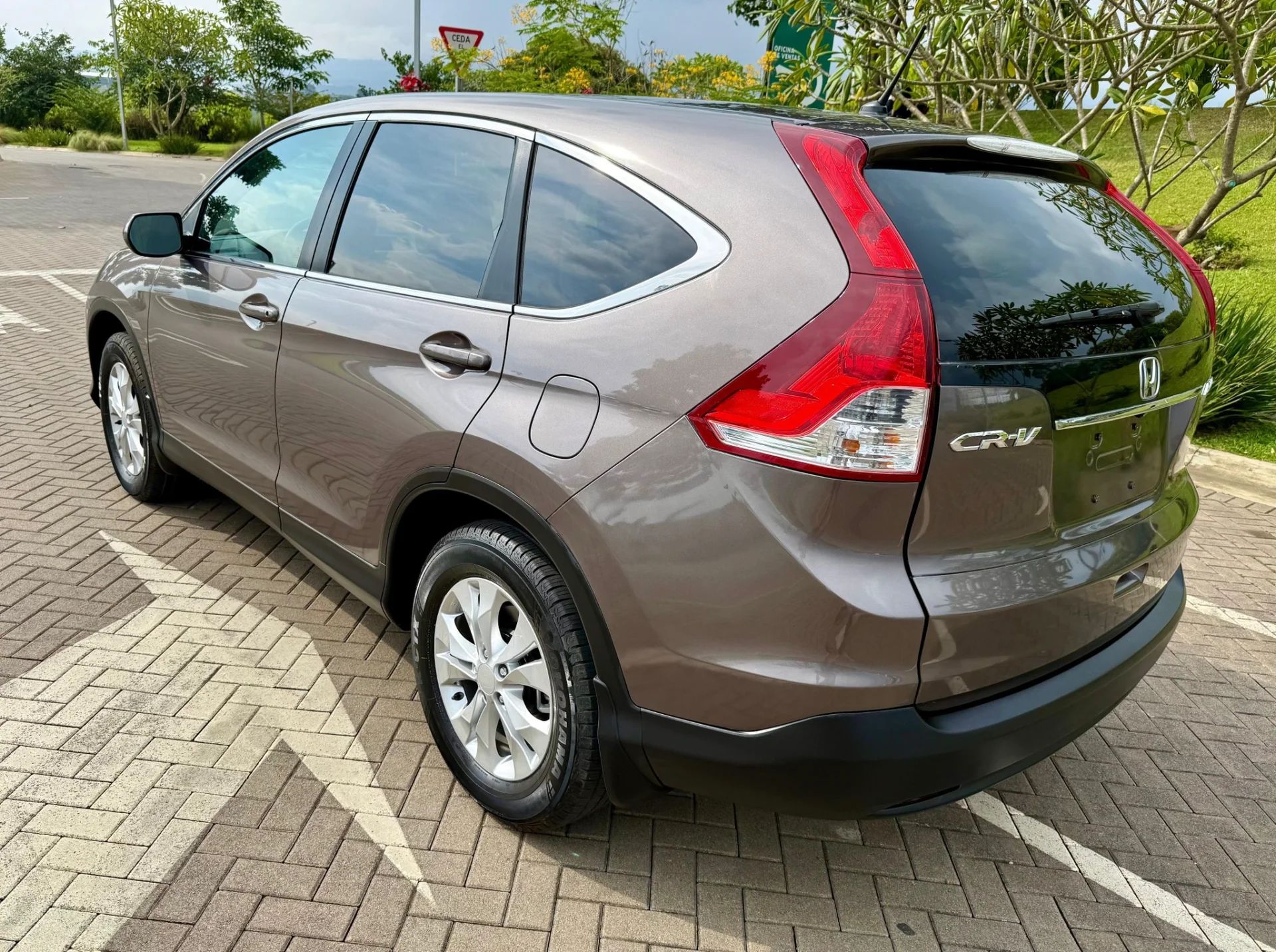 Honda CR-V - Image 2
