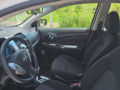 Nissan Versa - Image 3