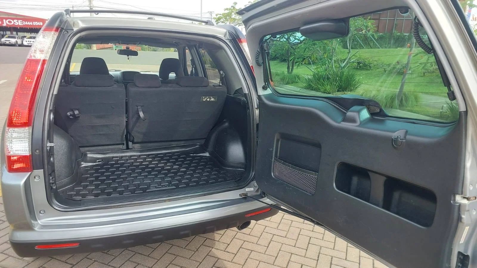 Honda CR-V - Image 8