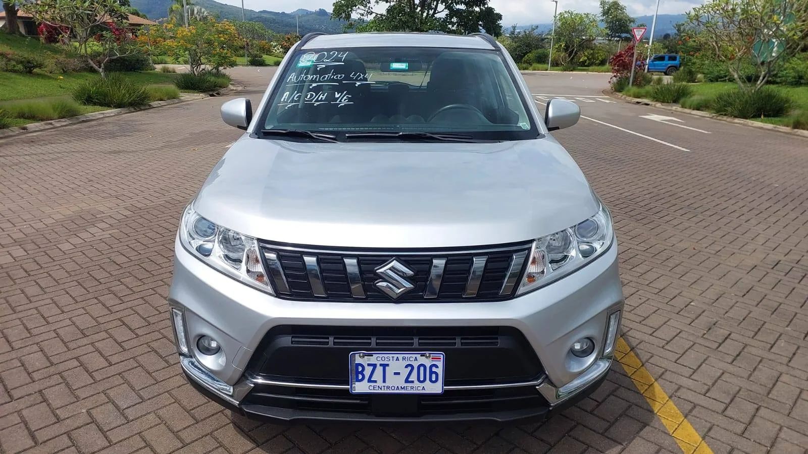 Suzuki Vitara - Image 1