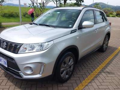 Suzuki Vitara - Image 6