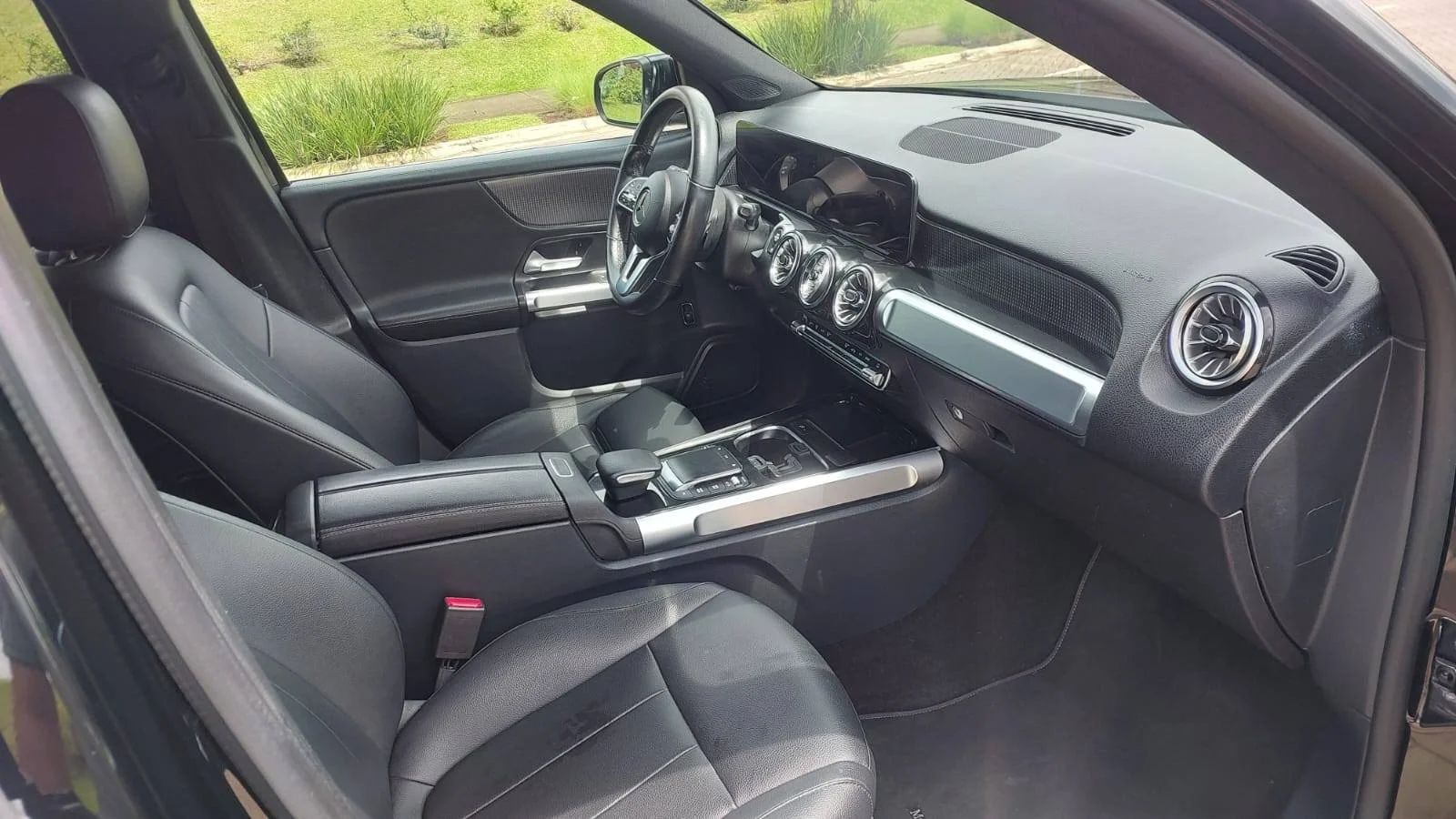 Mercedes Benz GLB 250 - Image 5