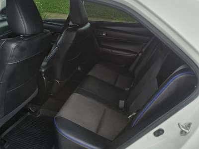 Toyota Corolla - Image 2