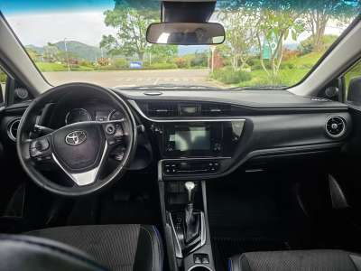 Toyota Corolla - Image 7