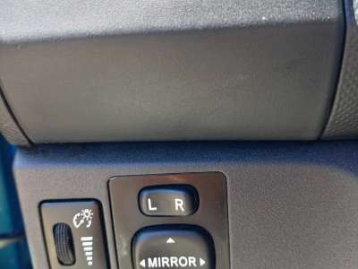 Toyota Yaris - Image 2