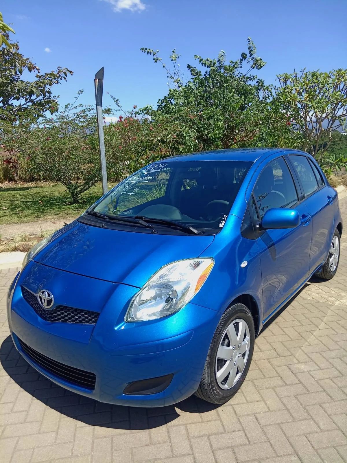 Toyota Yaris - Image 1