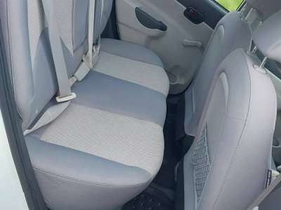 Hyundai Accent - Image 5