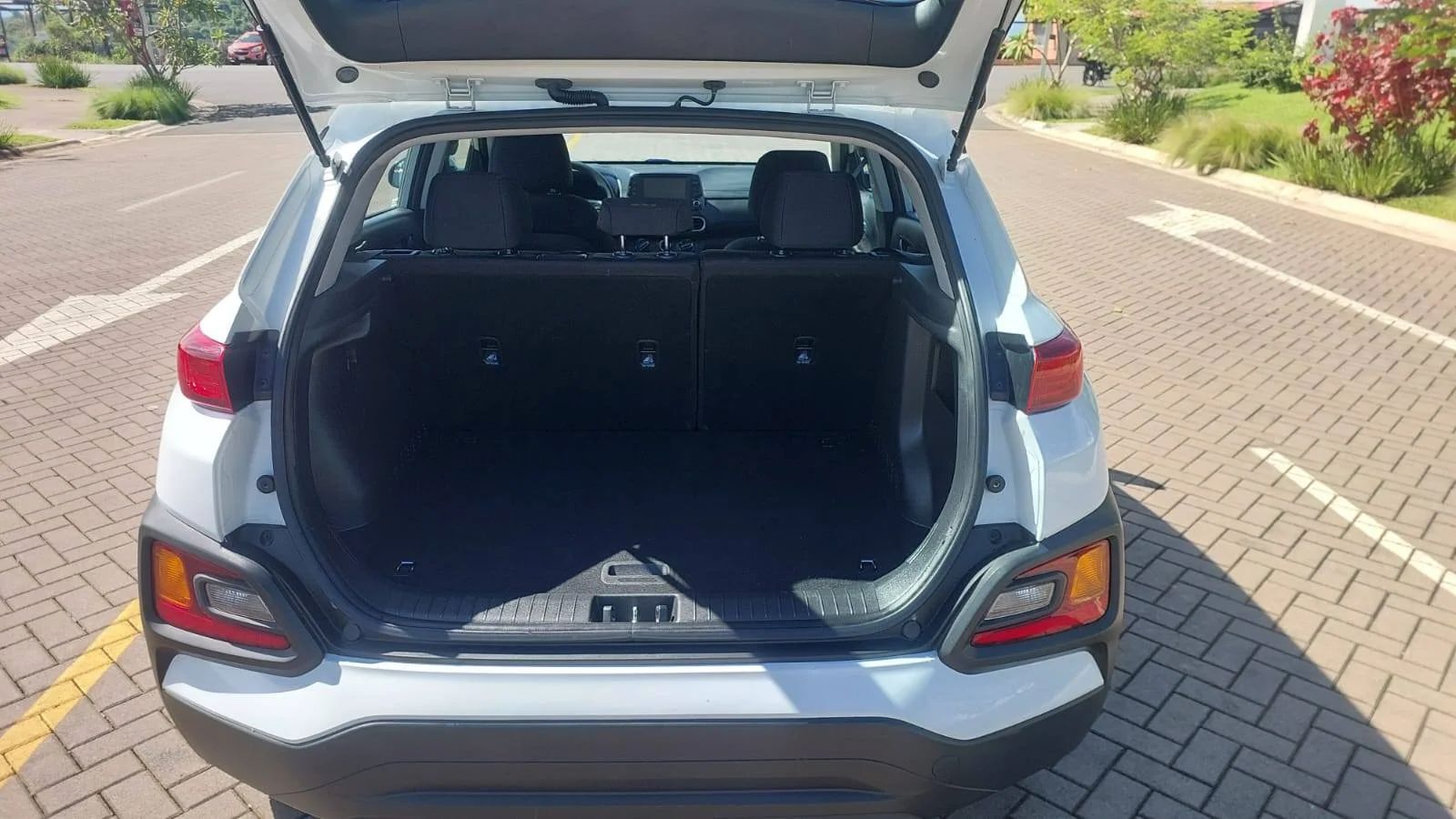 Hyundai Kona - Image 6