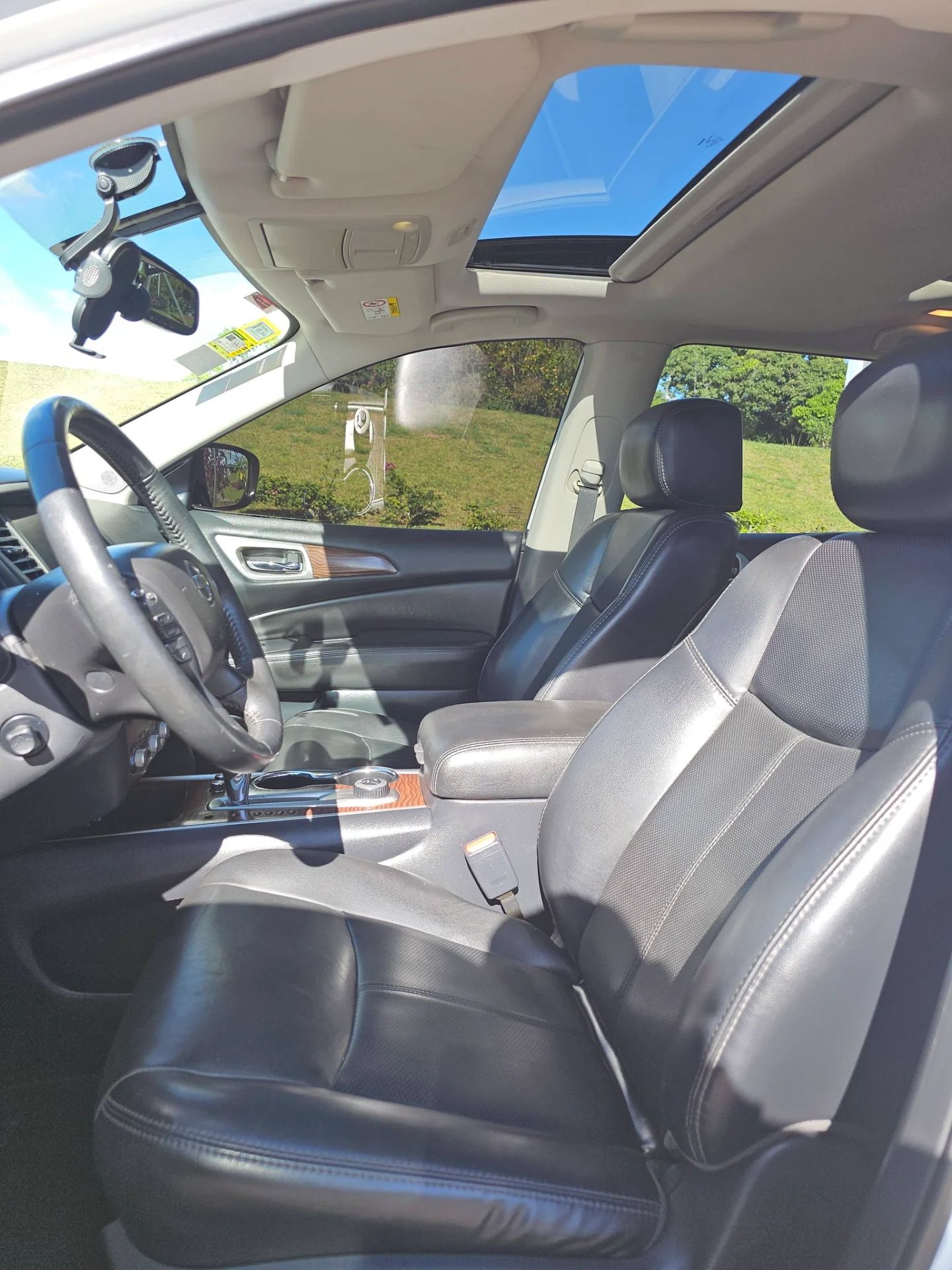 Nissan Pathfinder - Image 5